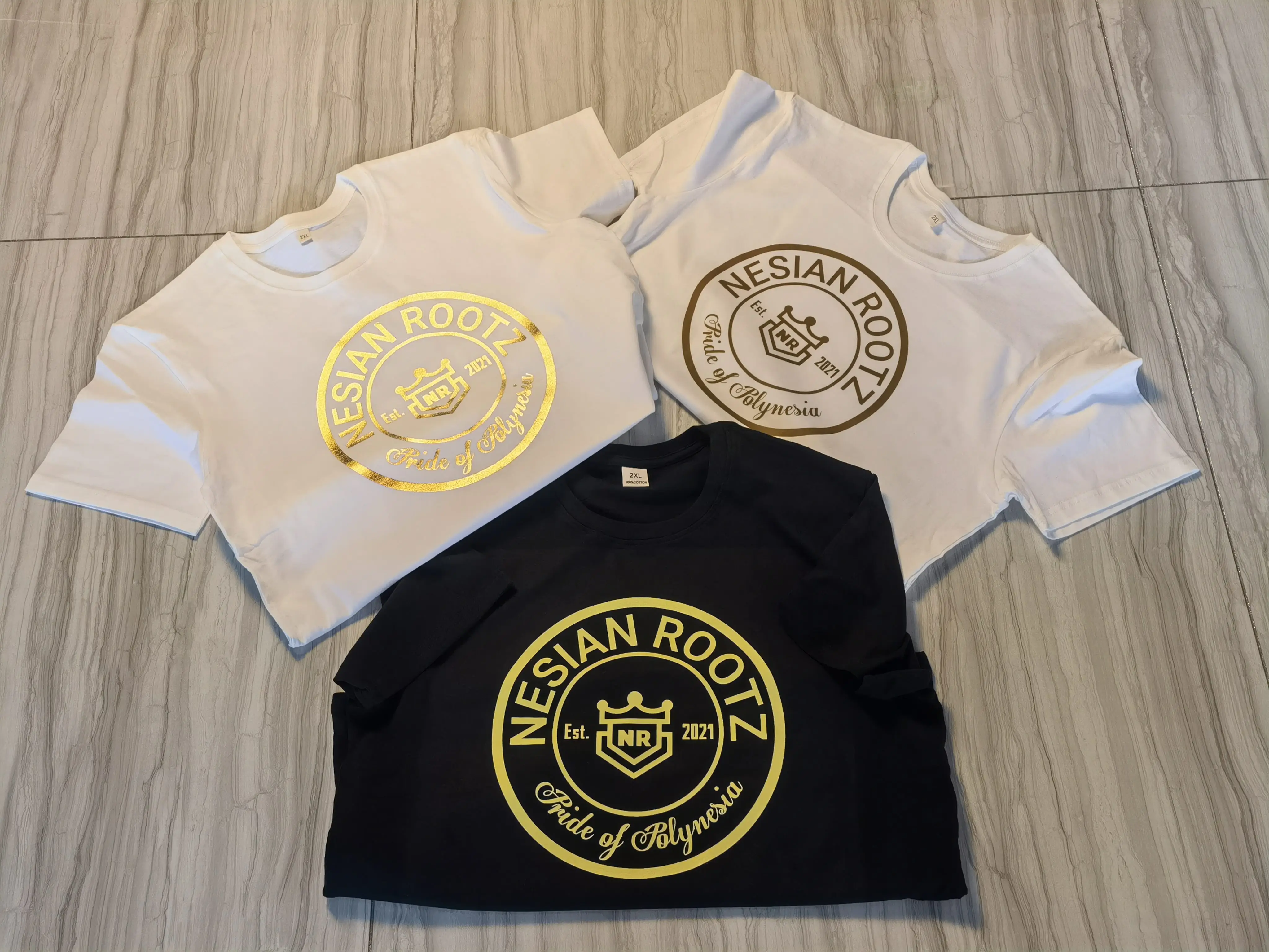 Muestra de impresora DTG — camisetas y sudaderas personalizadas