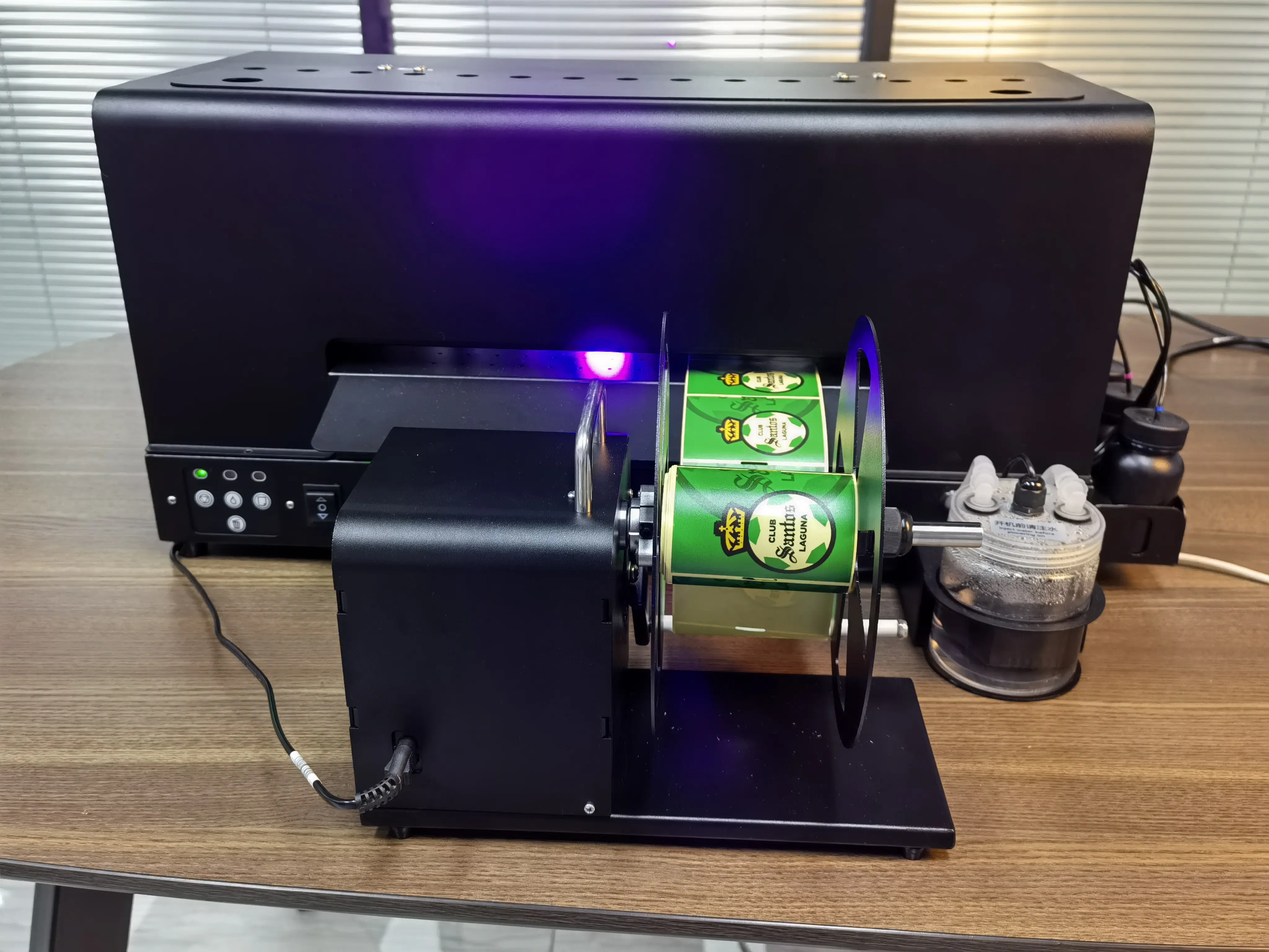 Integrated vacuum suction platform